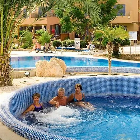 דירה Limnaria - Superb, Modern 1br With Pool Views