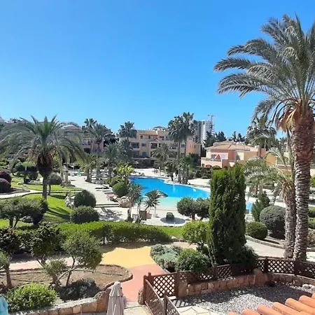 דירה Limnaria - Superb, Modern 1br With Pool Views *